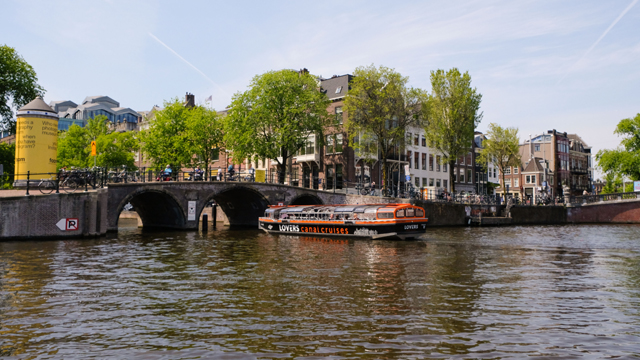 Lovers Onder de brug