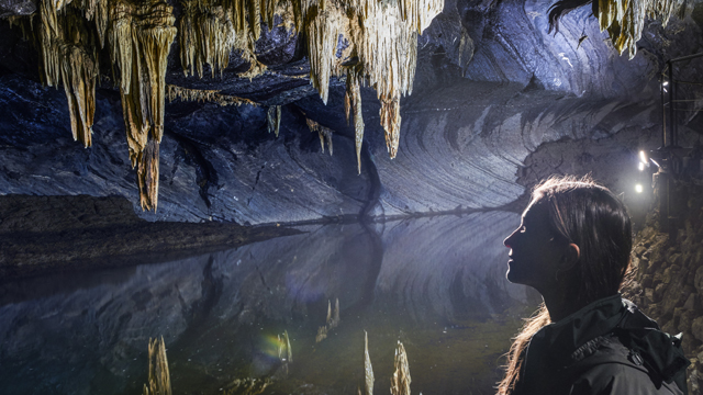 Grotte des Han Meisje in de grot